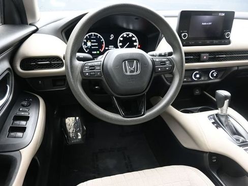 Used 2024 Honda HR-V LX image 19