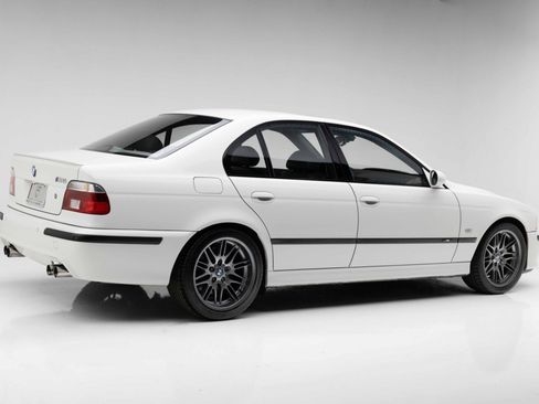Used 2001 BMW M5 RWD image 13