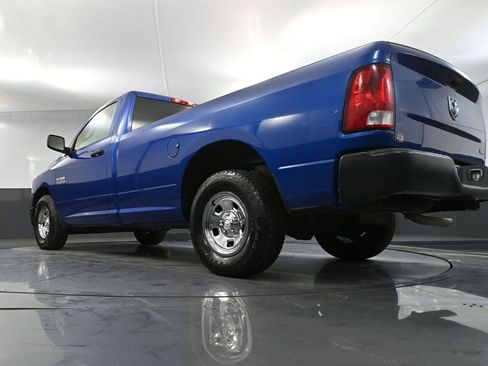 Used 2018 RAM 1500 Express image 45