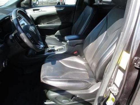 Used 2019 Lincoln MKC Select w/ Select Plus Package image 7