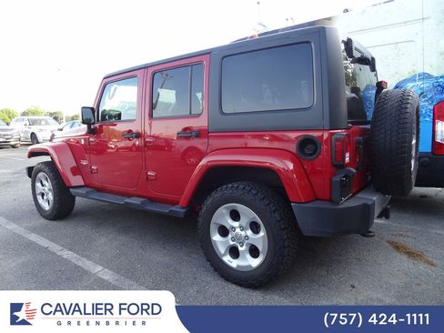 Used 2014 Jeep Wrangler Unlimited Sahara AWD/4WD image 4