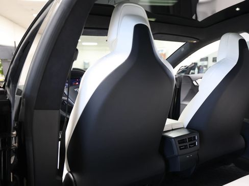 Used 2018 Tesla Model S 100D AWD/4WD image 44