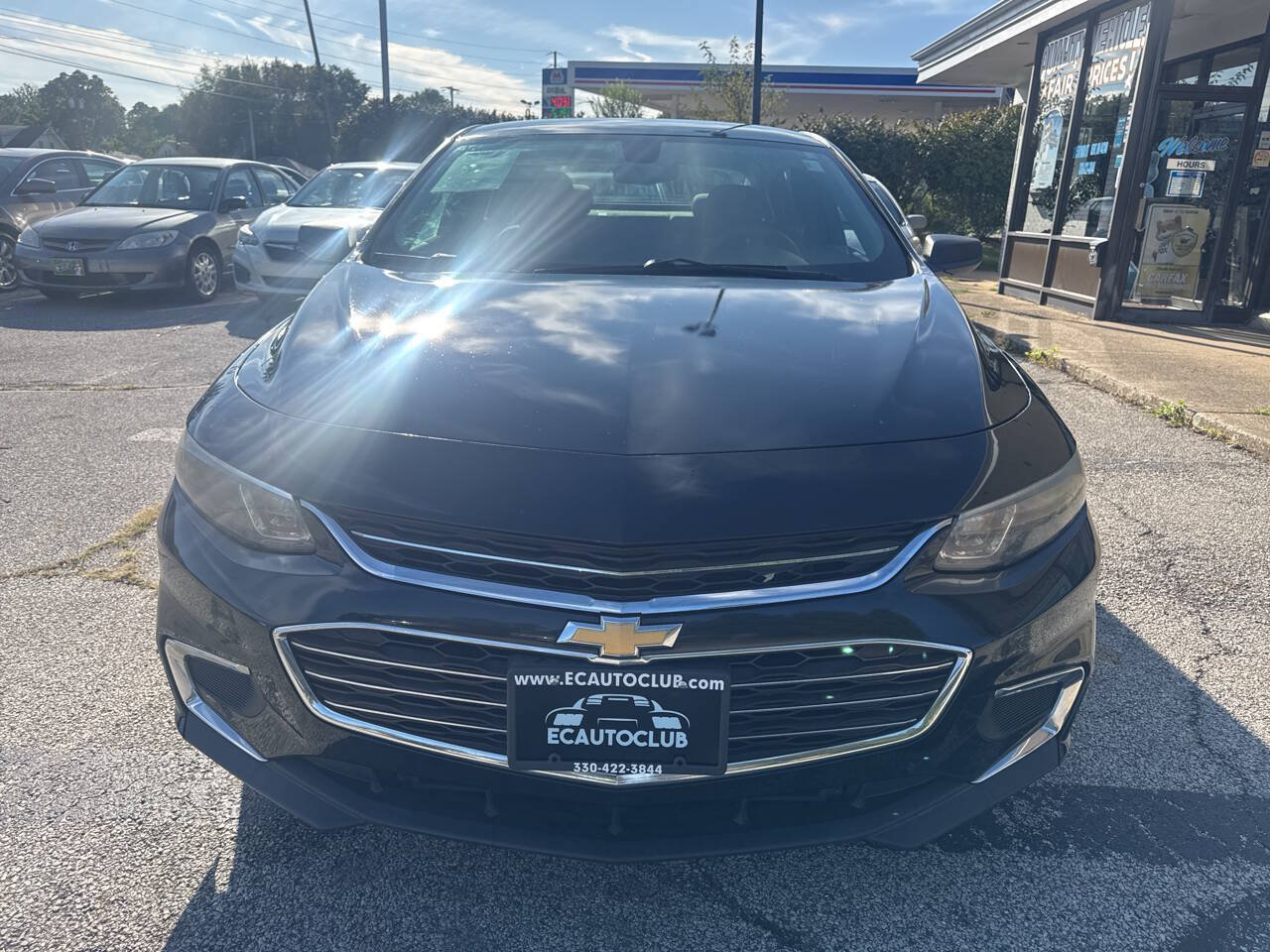 Used 2017 Chevrolet Malibu LS FWD image 3