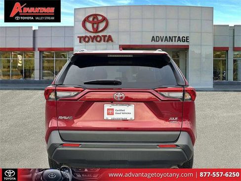 Certified 2025 Toyota RAV4 XLE Premium image 8