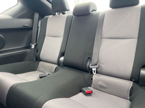 Used 2015 Scion tC image 23