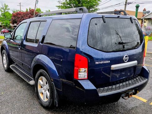 Used 2012 Nissan Pathfinder SV AWD/4WD image 7