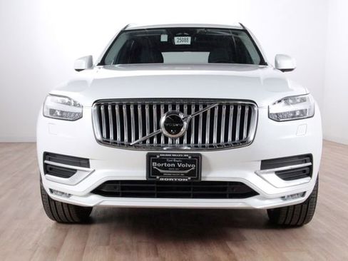 Certified 2025 Volvo XC90 B6 Plus w/ Protection Package Premier image 2