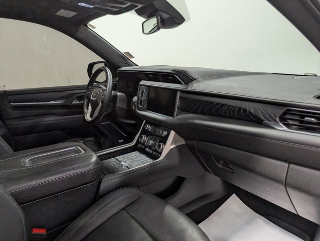 Used 2024 GMC Yukon Denali AWD/4WD image 19