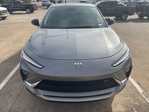 Used 2024 Buick Envista Sport Touring w/ Experience Buick Package image 10