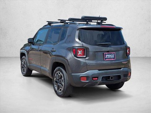 Used 2017 Jeep Renegade Trailhawk w/ Cold Weather Group II AWD/4WD image 7