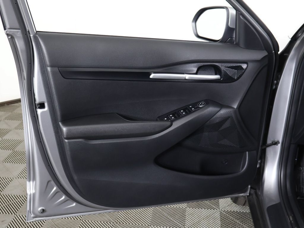 Used 2021 Kia Seltos LX AWD/4WD image 19