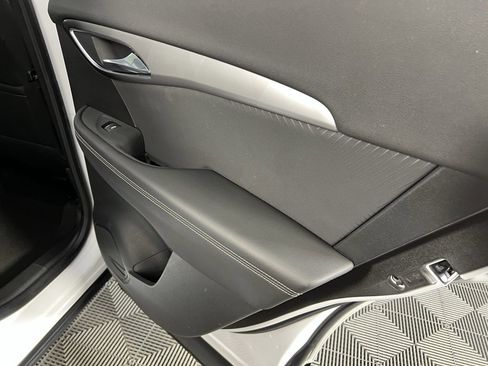 Used 2025 Buick Envision Sport Touring image 29