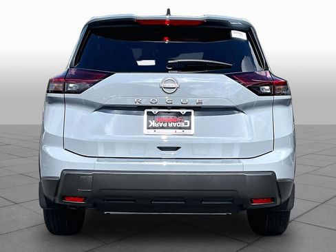 New 2026 Nissan Rogue SV FWD image 4