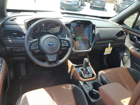 Certified 2025 Subaru Forester Touring w/ Popular Package - Touring AWD/4WD image 9