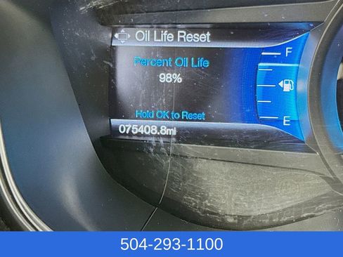Certified 2018 Ford Fusion SE w/ Fusion SE Technology Package FWD image 14
