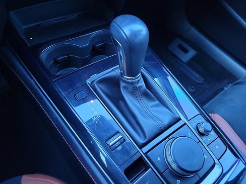 Used 2024 MAZDA CX-30 Carbon image 38