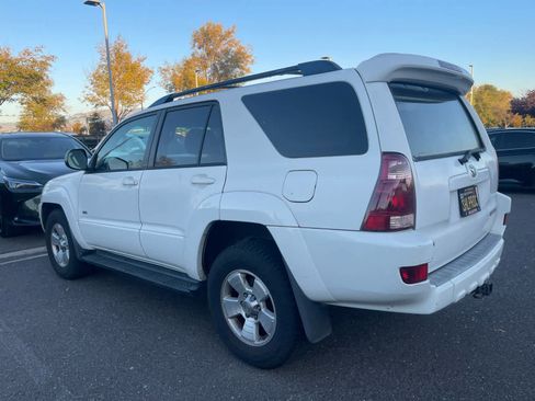 Used 2005 Toyota 4Runner SR5 image 3