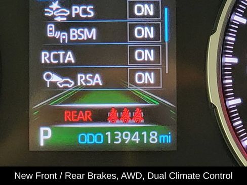 Used 2021 Toyota RAV4 XLE AWD/4WD image 30
