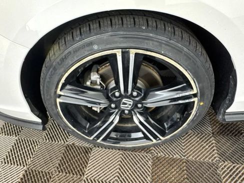 Certified 2024 Honda Accord Sport image 33
