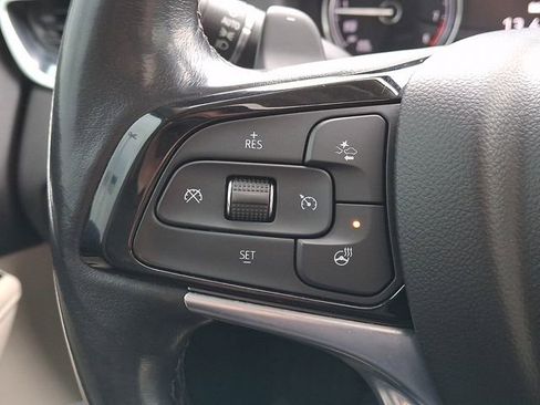 Used 2022 Buick Enclave Essence w/ Experience Buick Package image 22