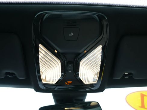 Used 2021 BMW 330i xDrive Sedan w/ Convenience Package image 28