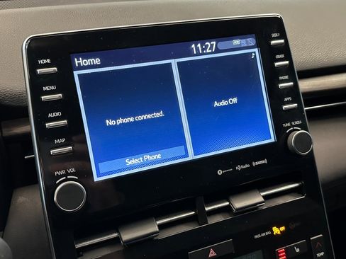 Used 2020 Toyota Avalon XLE w/ Moonroof Package image 12