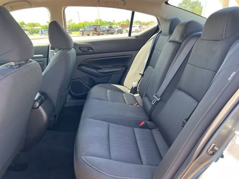 Used 2023 Nissan Altima 2.5 SV FWD image 16