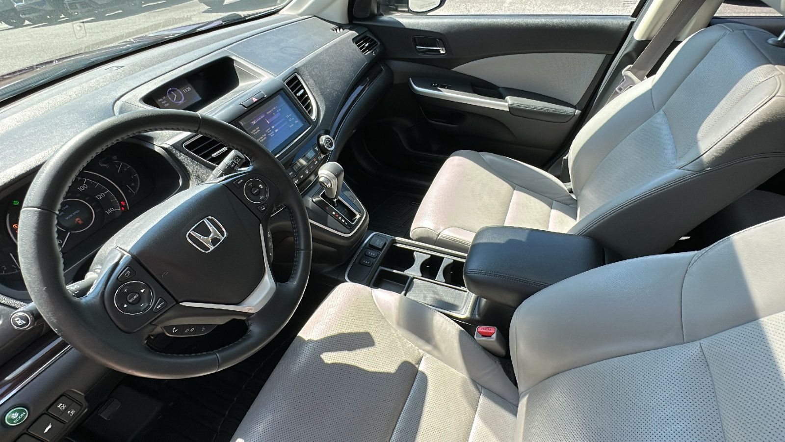 Used 2015 Honda CR-V Touring image 23