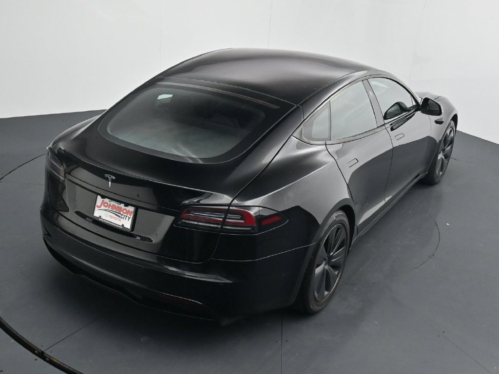 Used 2022 Tesla Model S AWD/4WD image 30