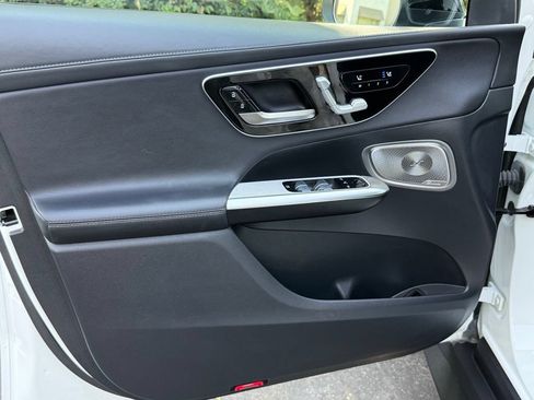 Certified 2024 Mercedes-Benz GLC 300 4MATIC image 20