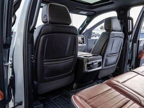 Used 2024 GMC Sierra 2500 Denali Ultimate image 34