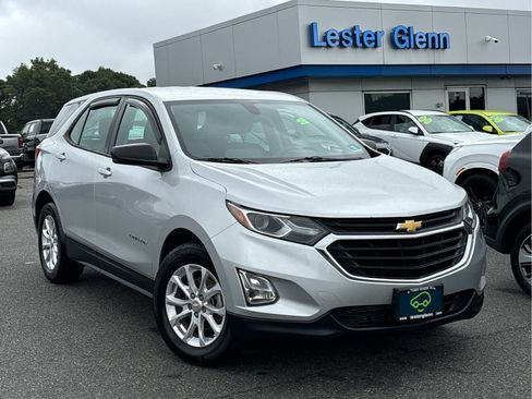 Certified 2018 Chevrolet Equinox LS FWD image 30