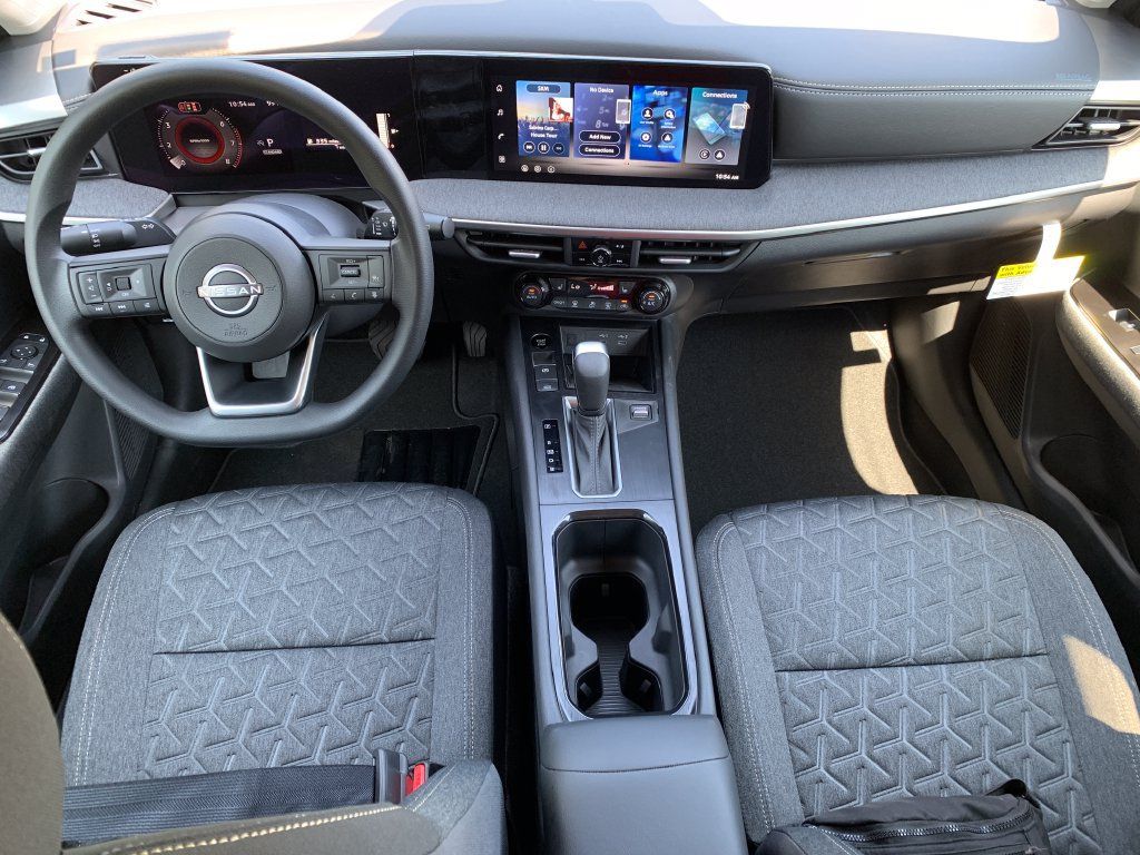 New 2027 Nissan Kicks SV w/ SV Premium Package FWD image 11