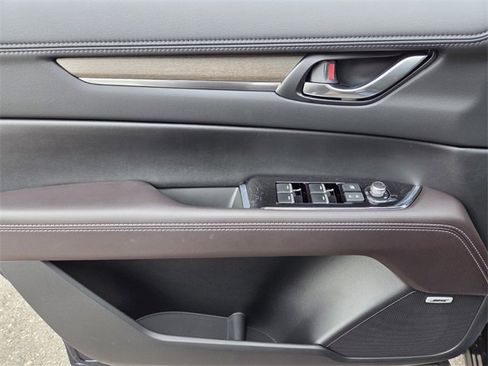 New 2025 MAZDA CX-5 Signature image 10