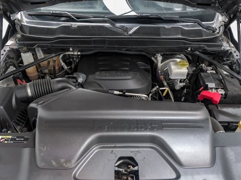 Used 2024 RAM 2500 Big Horn AWD/4WD image 58