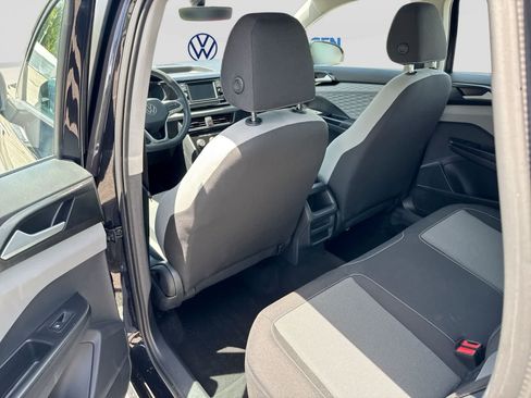 Used 2023 Volkswagen Taos S FWD image 24