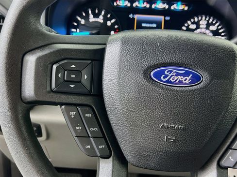 Used 2017 Ford F150 XL w/ Equipment Group 101A Mid AWD/4WD image 17