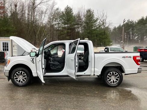 Used 2021 Ford F150 Lariat w/ Equipment Group 501A Mid image 12