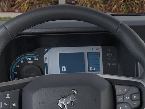 New 2025 Ford Bronco Badlands image 38