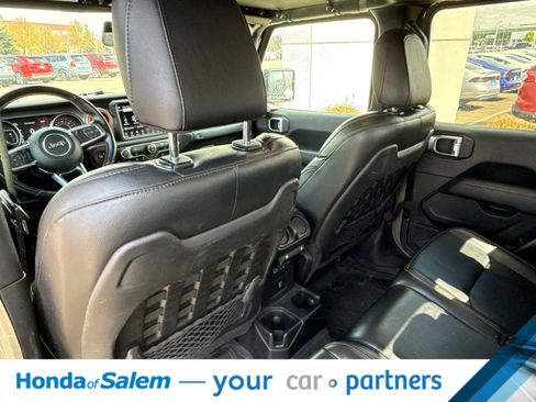 Used 2020 Jeep Gladiator Mojave image 12
