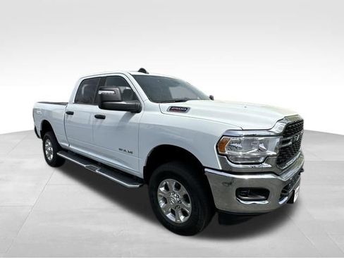 Used 2024 RAM 2500 Big Horn w/ Bed Utility Group AWD/4WD image 11