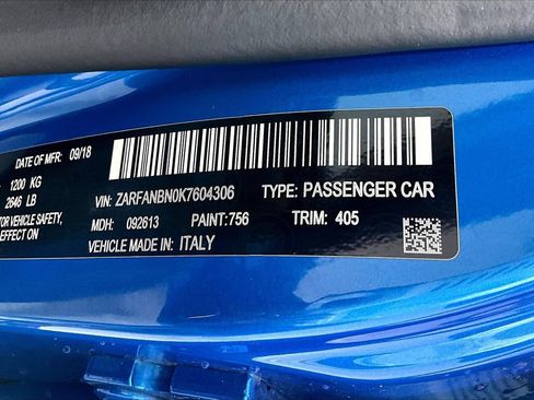 Used 2019 Alfa Romeo Giulia Ti Sport w/ Quick Order Package 22S Sport AWD/4WD image 8