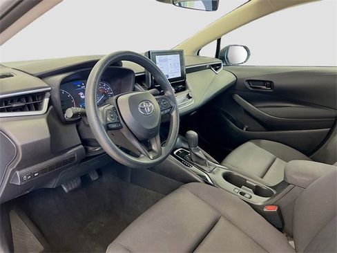 Used 2024 Toyota Corolla LE image 14