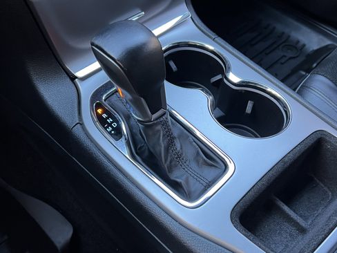 Used 2018 Jeep Grand Cherokee Altitude image 29