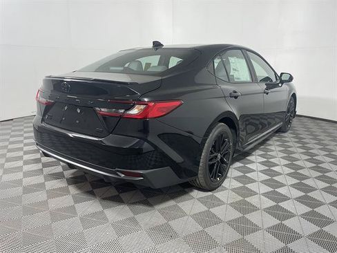 New 2026 Toyota Camry SE w/ Convenience Package AWD/4WD image 7