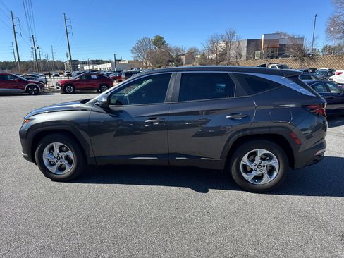 Certified 2023 Hyundai Tucson SE image 8