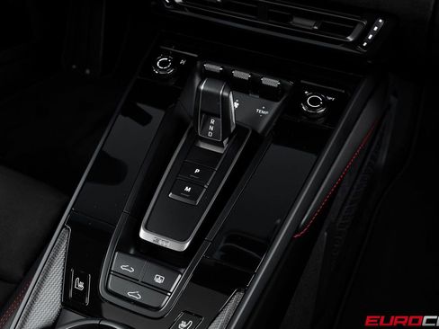 Used 2024 Porsche 911 Carrera GTS w/ Premium Package image 32