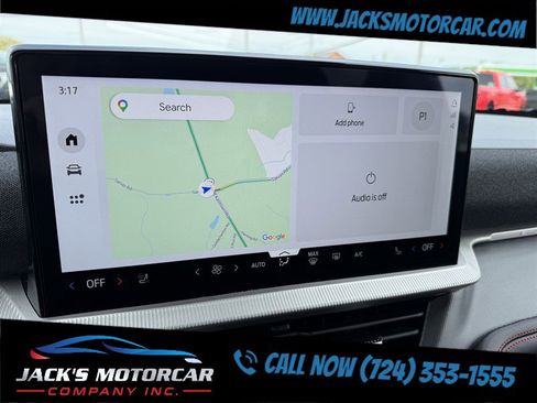 Used 2025 Ford Explorer ST-Line w/ ST-Line Street Pack AWD/4WD image 15
