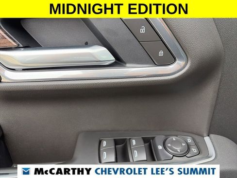 Used 2026 Chevrolet Silverado 1500 LT Trail Boss w/ LT Trail Boss Premium Package AWD/4WD image 56