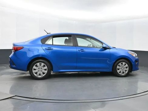 Used 2023 Kia Rio S image 4